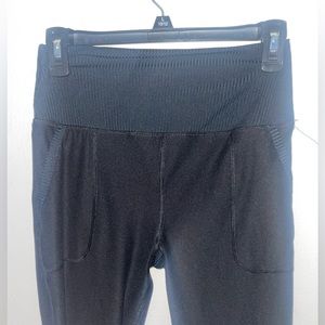 Scorpio legging joggers, size medium